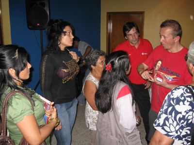 Discussion with spokespersons from community councils in Monagas