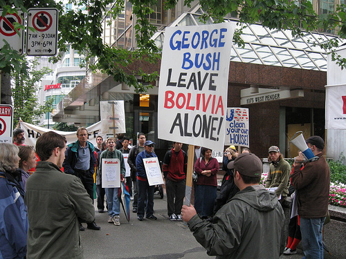 vancouver_picket_1.jpg